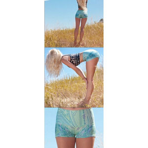 Teeki Shorts Envisions Style XS Sea Foam Green Yoga Pilates Anti Microbial